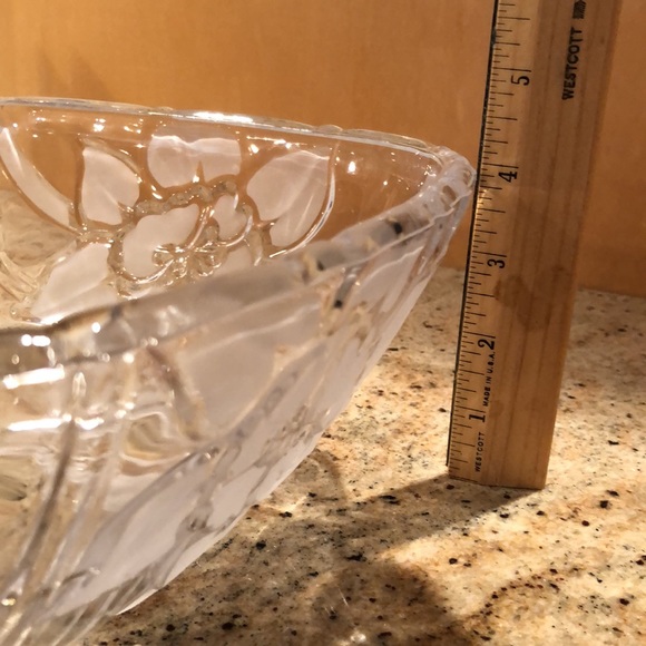 Large Crystal Bowl - Picture 3 of 8